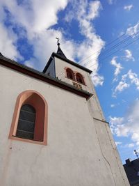 Kirche, D&ouml;rscheid